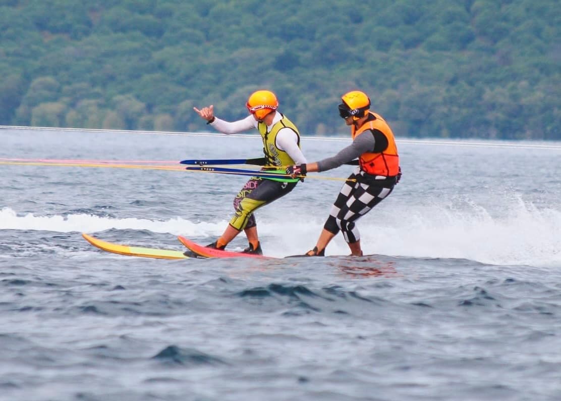 Waterski racing